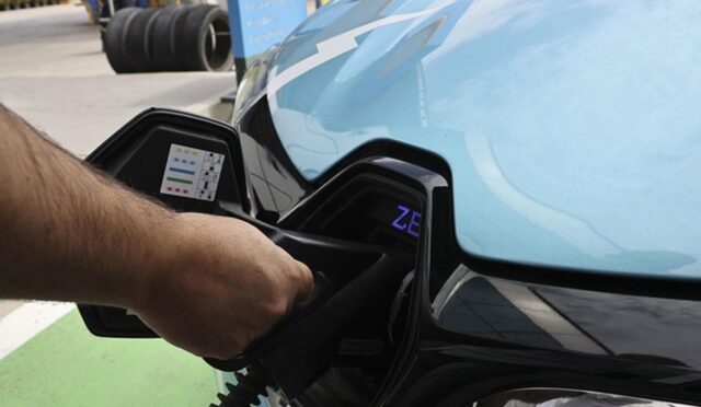 Şarj ağı işletmecisi lisansını FullCharger aldı