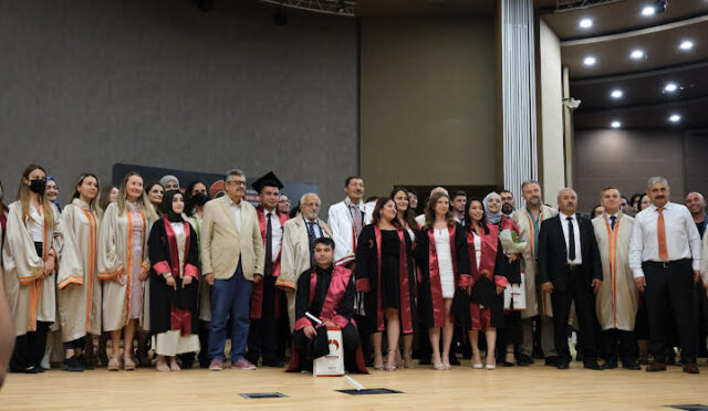 KONYA GIDA VE TARIM ÜNİVERSİTESİ’NDE MEZUNİYET SEVİNCİ YAŞANDI