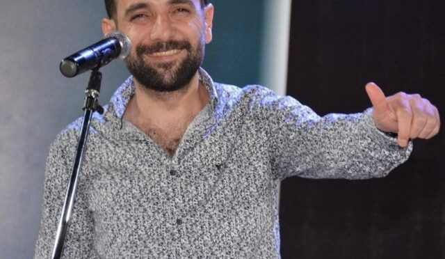 Sanatçı İshak Demir Kimdir?