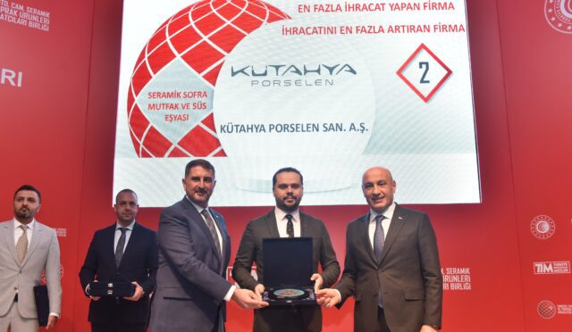 Kütahya Porselene bir ödül daha