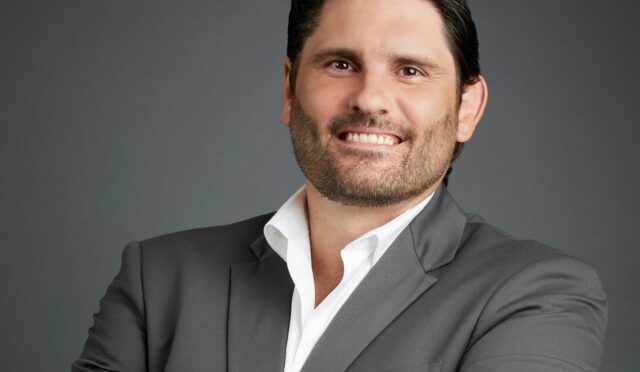 Yago Lopez vkimdir