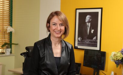 Marshall, Kadın Girişimcileri Destekleme Zirvesi’nden ödülle döndü