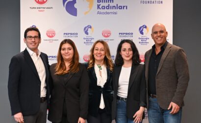 Geleceğin Bilim Kadınları Akademisi