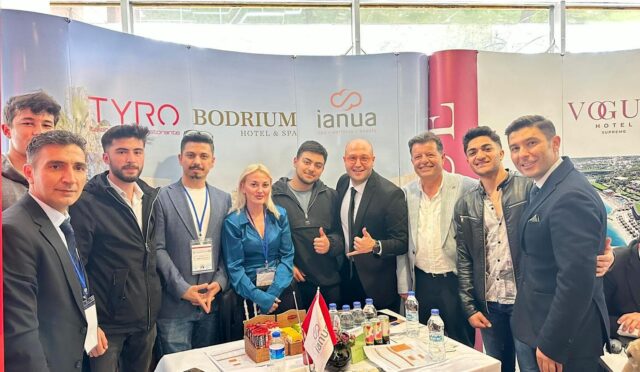 Profesyonel Otel Yöneticileri Derneği