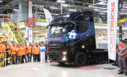 Ford Trucks'tan 300 Bininci Kamyon
