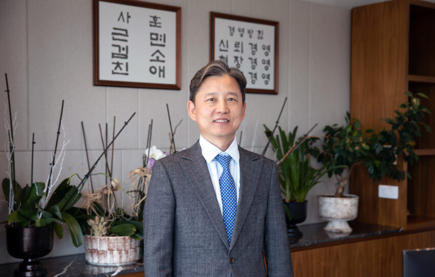 Hyundai yeni ceo Alex Kim Oldu